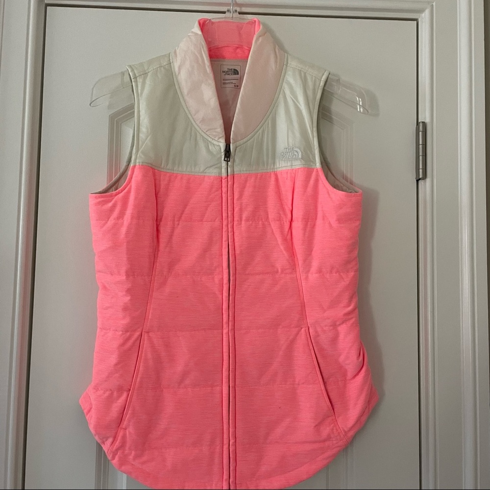 The North Face NWOT Peach Puffer Vest